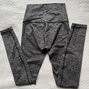 Lululemon Wunder Under Hi-Rise Tight size 2
